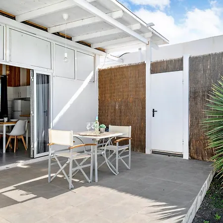 Amanecer Apartment *
